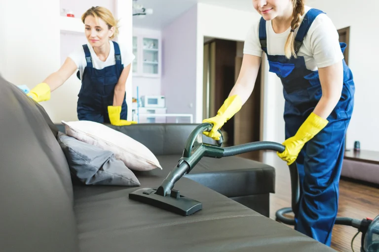 شركة تنظيف كنب في بر دبي – دبي 0508108870 خصم 30%